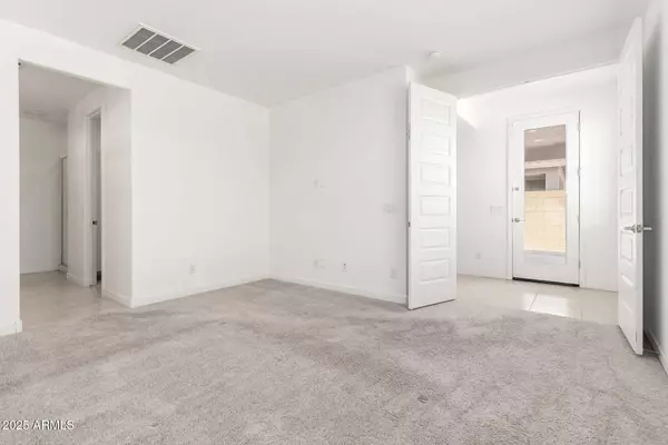 3815 S 64TH Lane, Phoenix, AZ 85043