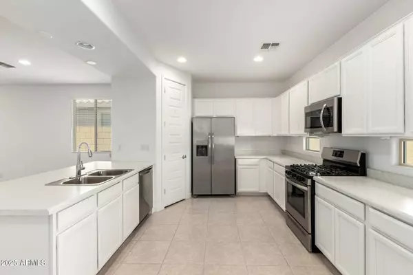 3815 S 64TH Lane, Phoenix, AZ 85043