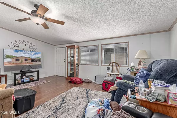 2400 E BASELINE Avenue #22, Apache Junction, AZ 85119