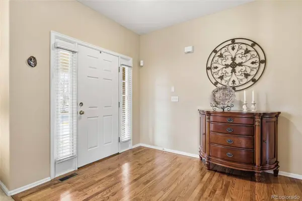 1601 S Buchanan CIR, Aurora, CO 80018