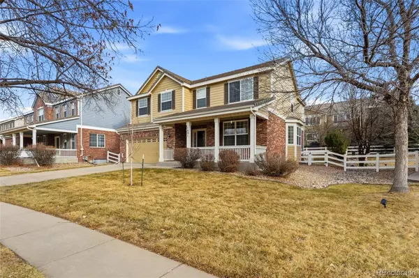 1601 S Buchanan CIR, Aurora, CO 80018