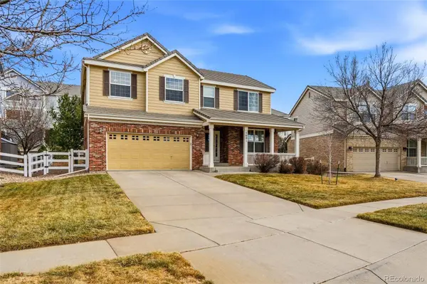 1601 S Buchanan CIR, Aurora, CO 80018