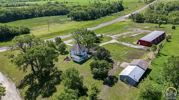 24872 NE K-4 HWY, Eskridge, KS 66423