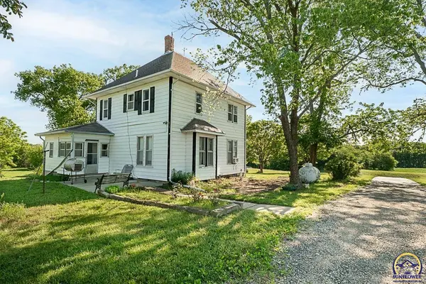 24872 NE K-4 HWY, Eskridge, KS 66423