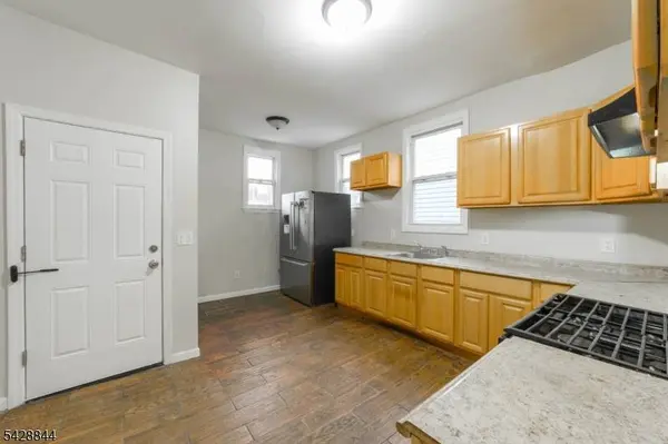 874 S 16Th St, Newark City, NJ 07108