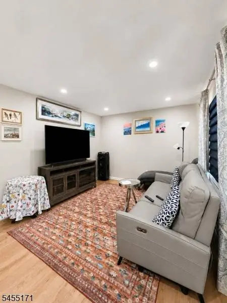 538 Cicilia Pl, Scotch Plains Twp., NJ 07076