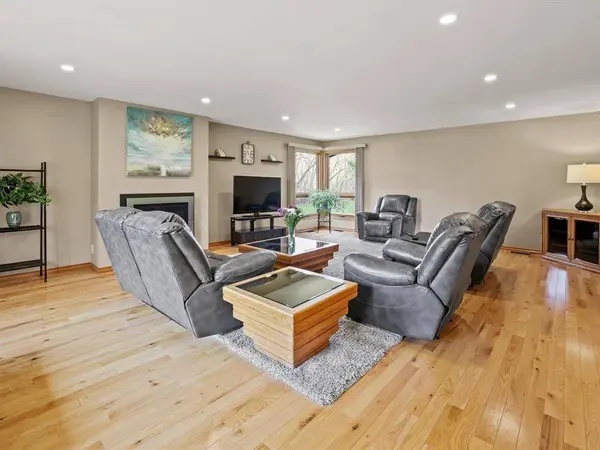 25105 Ashfield RD, East Selkirk, MB R5M 0E6