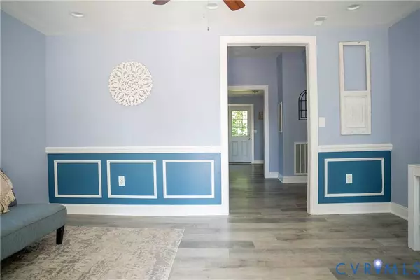 305 S 13th AVE, Hopewell, VA 23860