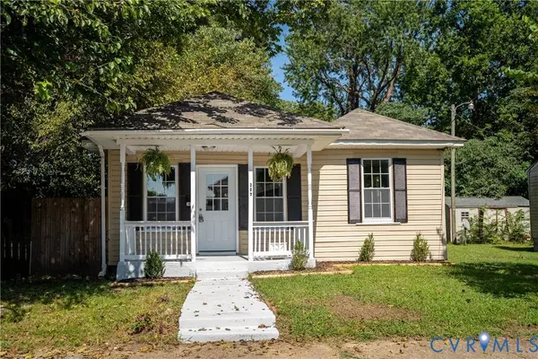 305 S 13th AVE, Hopewell, VA 23860