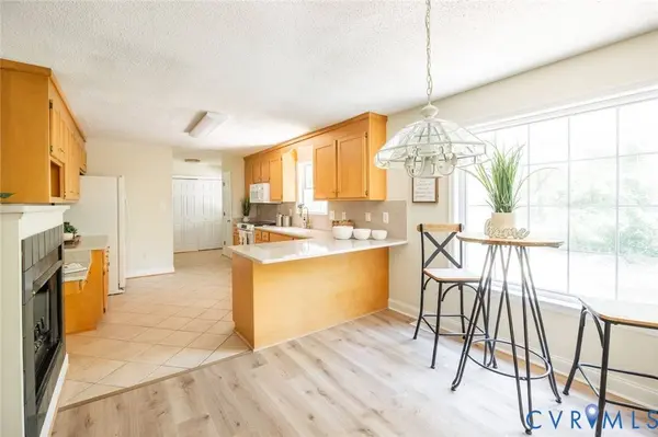 9003 Chester Forest CT, Chesterfield, VA 23237