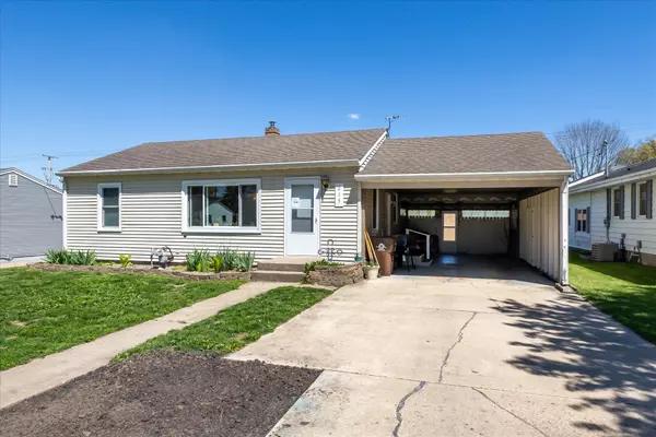 Maquoketa, IA 52060-2720,215 Jones Ave