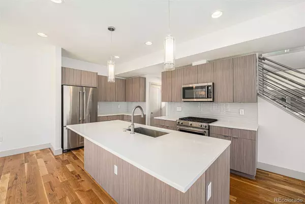 822 Fairfax ST, Denver, CO 80220