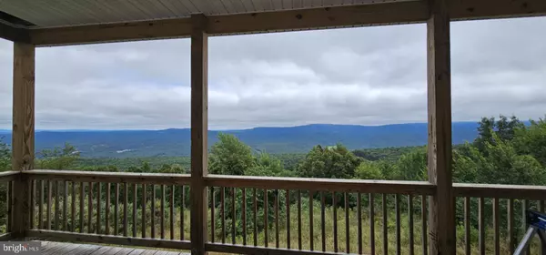 185 S APPLE RIDGE RD, Romney, WV 26757