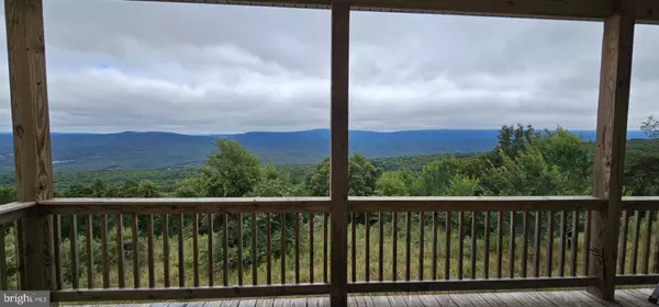 185 S APPLE RIDGE RD, Romney, WV 26757