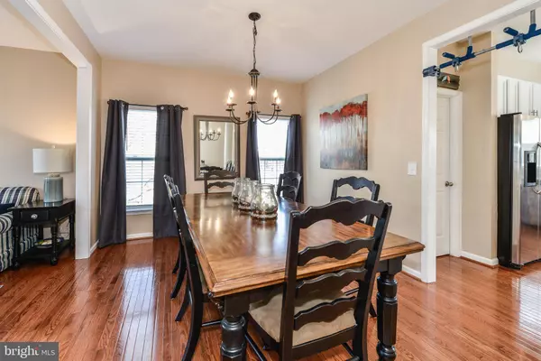 18688 POTOMAC STATION DR, Leesburg, VA 20176