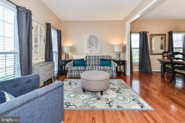 18688 POTOMAC STATION DR, Leesburg, VA 20176