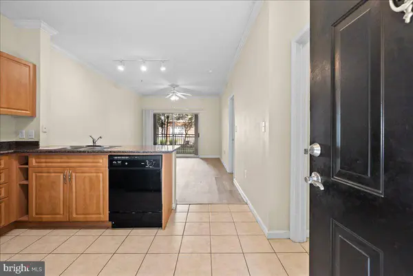 12913 CENTRE PARK CIR #103, Herndon, VA 20171
