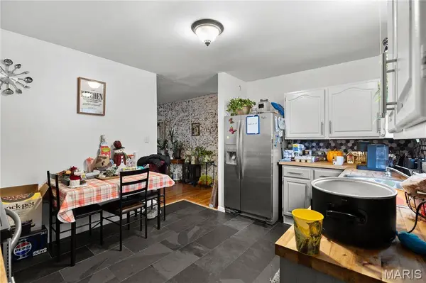 702 1st ST, Warrenton, MO 63383