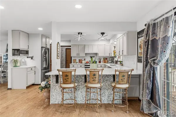 3121 Darryl DR, Foristell, MO 63348