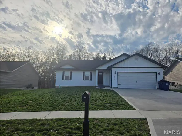 29514 Walnut Valley LN, Wright City, MO 63390