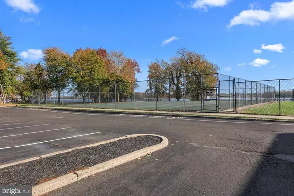 62203 DELAIRE LANDING RD, Philadelphia, PA 19114