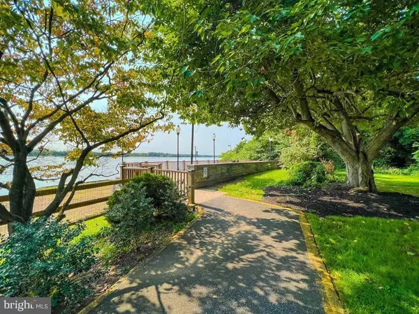 62203 DELAIRE LANDING RD, Philadelphia, PA 19114