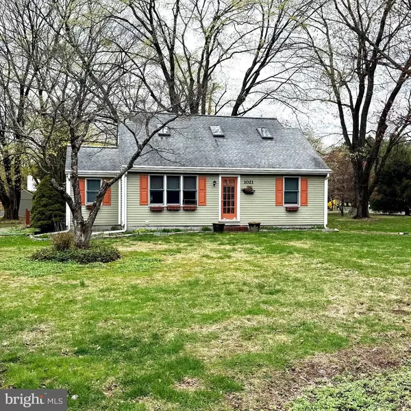 1021 SWAYZE AVE, Washington Crossing, PA 18977