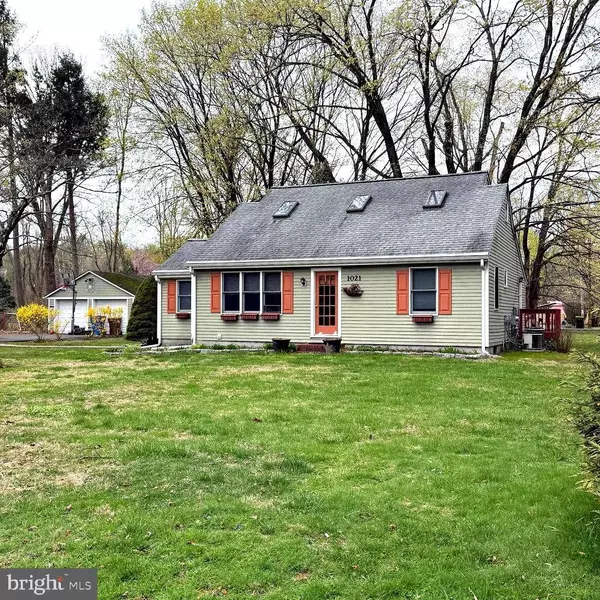 1021 SWAYZE AVE, Washington Crossing, PA 18977