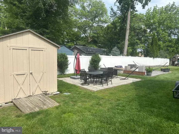 747 ELM AVE, Langhorne, PA 19047