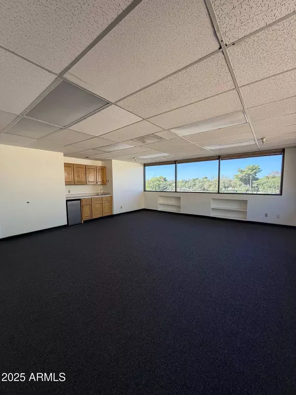 1717 N 77TH Street #4, Scottsdale, AZ 85257