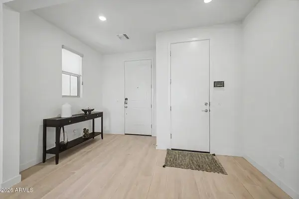 1452 E NARROWLEAF Court, Gilbert, AZ 85298