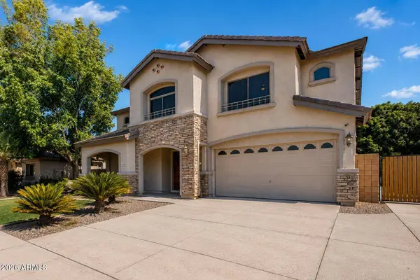 1375 E LOCUST Drive, Chandler, AZ 85286