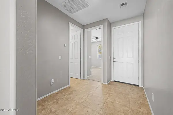 4418 W FEDERAL Way, San Tan Valley, AZ 85144