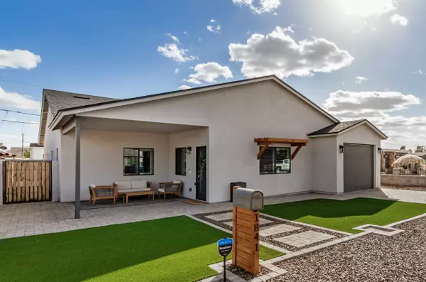 1841 E CLARENDON Avenue, Phoenix, AZ 85016