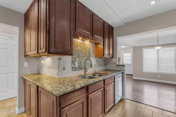 7835 E GLENROSA Avenue #13, Scottsdale, AZ 85251