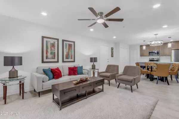 7777 E MAIN Street #215, Scottsdale, AZ 85251