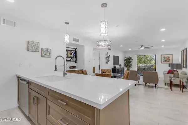 7777 E MAIN Street #215, Scottsdale, AZ 85251