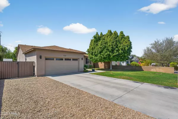 1331 E KALER Drive, Phoenix, AZ 85020