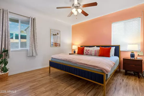 4640 N 11TH Place, Phoenix, AZ 85014