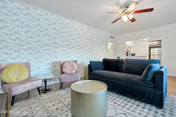 4640 N 11TH Place, Phoenix, AZ 85014