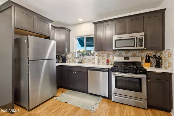 4640 N 11TH Place, Phoenix, AZ 85014