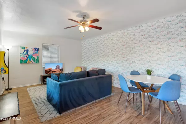 4640 N 11TH Place, Phoenix, AZ 85014