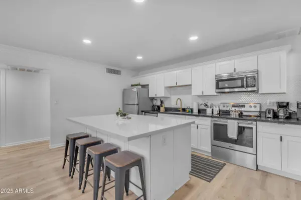 6943 E Granada Road, Scottsdale, AZ 85257