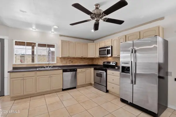 4610 W Laurie Lane, Glendale, AZ 85302