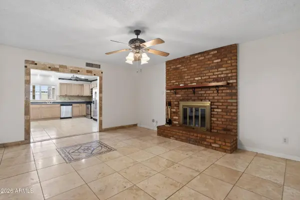 4610 W Laurie Lane, Glendale, AZ 85302