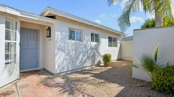 2929 N 55th Place, Phoenix, AZ 85018