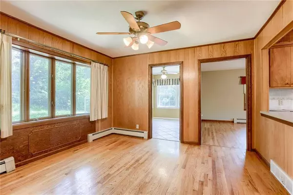 3437 Shrine Park RD, Leavenworth, KS 66048