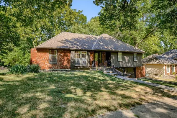 4606 NW 83rd ST, Kansas City, MO 64151