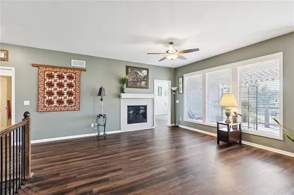 14198 S LANDON ST, Olathe, KS 66061