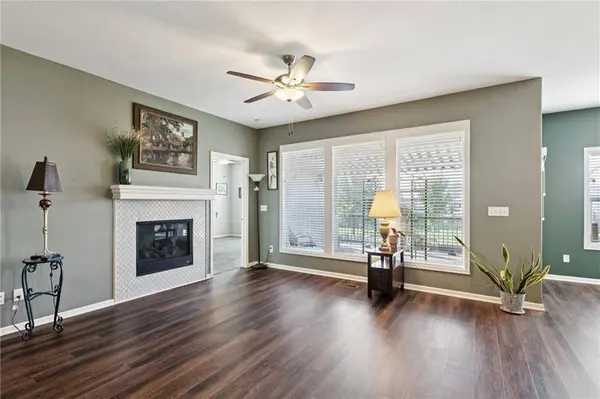 14198 S LANDON ST, Olathe, KS 66061